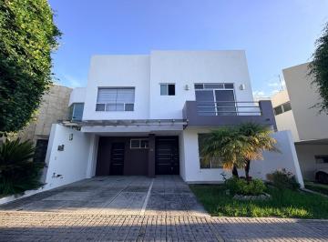 Casa en condominio · 278m² · 4 Recámaras · 2 Estacionamientos · Renta de Casa en Cluster 222, Lomas de Angelópolis 1 - (4)