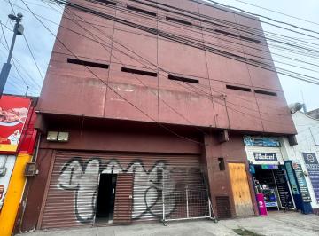 Inmueble productivo urbano de 3 habitaciones, Puebla · Renta de Edificio