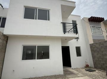 Casa de 3 habitaciones, Tuxtla Gutiérrez · Casa Nueva en Renta Fracc Itaca