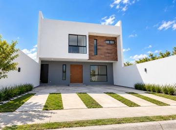 Casa de 3 habitaciones, San Luis Potosí · Casa en Venta en Gran Peñon, Vía Alterna, San Luis Potosí.
