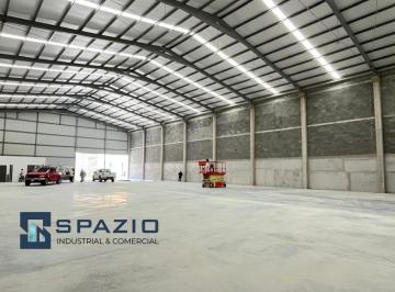 Bodega comercial · 1100m² · Bodega en Renta en Santa Catarina