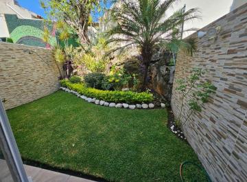Casa en condominio de 3 habitaciones, Yautepec · Venta de Casa de Descanso Amueblada en Condominio con Laguna Artificia