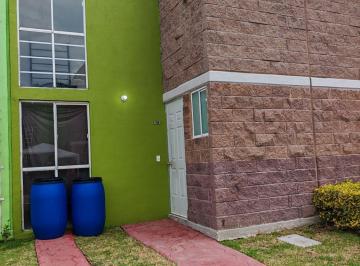 Casa · 67m² · 2 Recámaras · 1 Estacionamiento · Renta de Casa, Hab. La Arboleda, Cuautitlán, 2 Recamaras en Calle Cerrada.