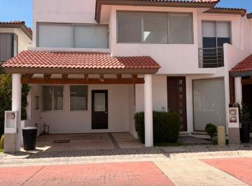 Casa de 3 habitaciones, Pachuca · Hermosa Casa en Bosques Hábitat