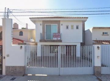 Casa de 3 habitaciones, Ahome · Venta de Casa en Sinaloa Los Mochis Col Las Palmas