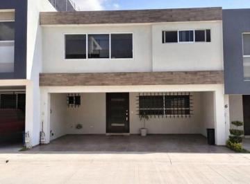Casa de 3 habitaciones, San Andrés Cholula · Casa Cerca de Anahuac Puebla