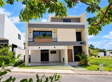 Casa · 329m² · 4 Recámaras · Casa - Punta Tiburón