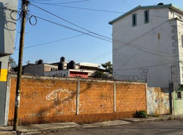 Inmueble productivo urbano de 1 habitación, Jiutepec · Se Renta Propiedad en Civac. 400 m²