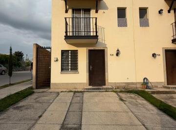 Casa de 3 habitaciones, Tlajomulco de Zúñiga · Se Renta Casa en Coto Sacramento, Alta California.