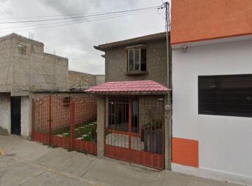 Casa de 3 habitaciones, Pachuca · Casa en Venta en San Cayetano El Bordo, Pachuca, Hidalgo.