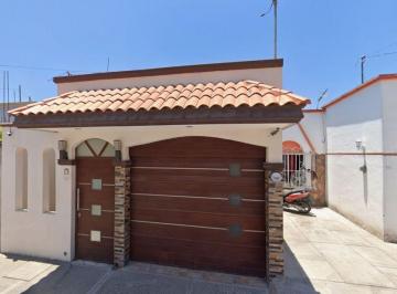 Casa de 3 habitaciones, Tepic · Casa en Venta en Morelos, Tepic, Nayarit.