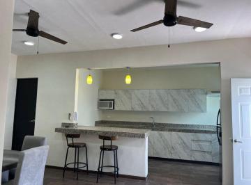 Casa de 2 habitaciones, Mérida · Townhouse en Renta Amueblado con Alberca a 2 Min de Plaza Galerías