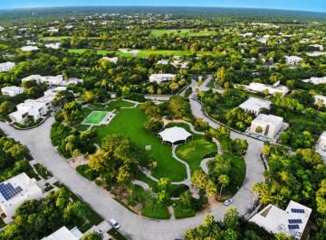 1 · Terreno Residencial en Venta en Cutzam Parque | Yucatán Country Club | 600 m²