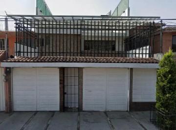Casa de 4 habitaciones, Nezahualcóyotl · Venta de Casa en Bosques de Aragón