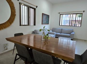 Departamento de 2 habitaciones, Solidaridad · Amplio Departamento Amueblado 2 Rec. 2 Baños. Col. Ejido Nor