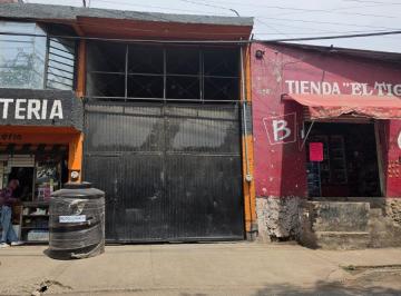 Bodega comercial , Morelia · Excelente Opcion de Bodega Sobre Av Madero Venta
