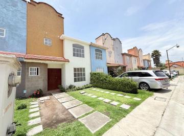 Casa en condominio de 3 habitaciones, Toluca · Casa en Renta Toluca Cerca de Tollocan y Plaza Sendero
