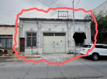 Casa de 5 habitaciones, Monterrey · Casa de 335 m² con 5 Recámaras en Venta en Centro Una Planta