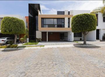 Casa de 4 habitaciones, San Andrés Cholula · Casa en Venta 4 Recamaras Parque Veneto Lomas de Angelopolis 2