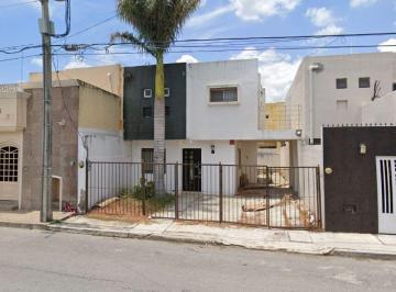 Casa de 2 habitaciones, Victoria · Casa en Venta en Los Almendros, Ciudad Victoria, Tamaulipas.