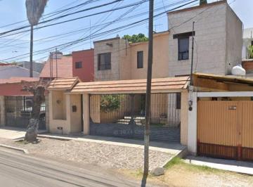 Casa de 4 habitaciones, Corregidora · Casa en Venta en Col Fraccionamiento Tejedacorregidora Queretaro