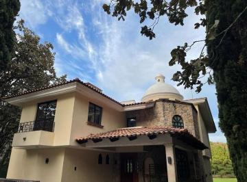 f24dbbf05cf5d8cf6c949f41bf4b6e5523fc2709eeb07ea3342aec789c4dbb2a · Hermosa Casa en Renta Y/o en El Cielo Junto a Campo de Golf