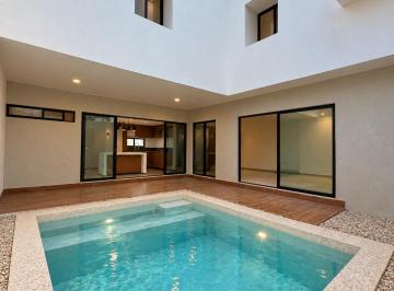 Casa de 3 habitaciones, Mérida · Casas en Venta en Chichí Suárez, Mérida Yucatán