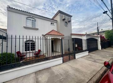 Casa de 4 habitaciones, Mexicali · Se Renta Casa Amueblada en Col. Primero de Diciembre