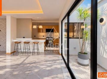 c481c8ace50343cb7018c93c1d962431df1e597efde0f0f2e2d00018c27244b3 · Hermosa Casa en Venta, Imperial de Las Ánimas, Xalapa