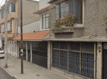 Casa de 4 habitaciones, Gustavo A. Madero · Venta de Casa en San Juan de Aragon
