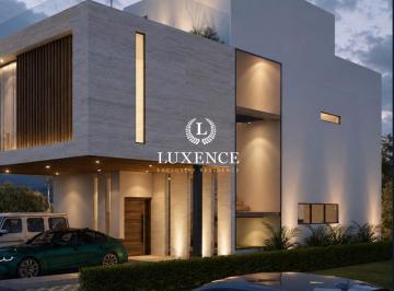 Casa en condominio · 201m² · 3 Recámaras · 4 Estacionamientos · Casa en Condominio en Hacienda de Las Palmas