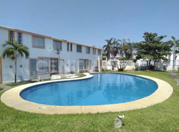 Casa · 67m² · 3 Recámaras · 1 Estacionamiento · Casa de 3 Recámaras en Fracc. La Marquesa Entrada Accesible a Acapulco Diamante