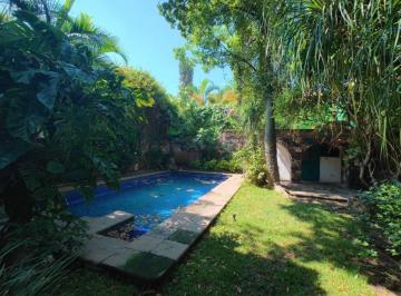 Casa de 2 habitaciones, Cuernavaca · Casa de 203 m² con 2 Recámaras en Renta en Prados de Cuernavaca