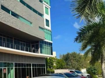 Local comercial en Renta  Cancún · Local Comercial 235 m² en Puerto Cancún Subdividible. Ideal Para Cafetería, Gym, Clinica, Restaurante