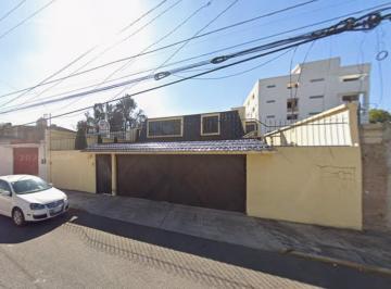 Casa de 3 habitaciones, Toluca · Disfruta de Esta Hermosa Casa en Juan Aldama 708, Francisco Murguía, Toluca, Edomex.