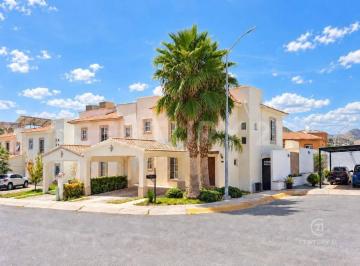 Casa · 239m² · 3 Recámaras · Casa en Venta en Villa Toscana, Chihuahua, Chih.