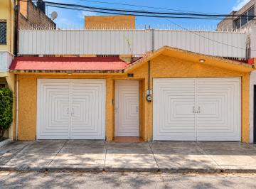 Casa de 3 habitaciones, Tláhuac · Casa en Venta en Tláhuac