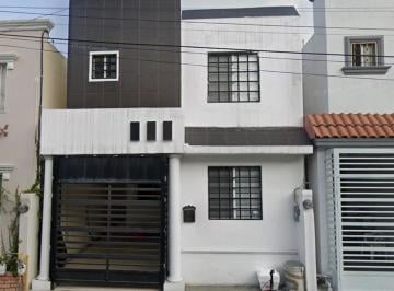Casa de 3 habitaciones, Santa Catarina · Venta de Casa C. Volcan Fracc. Lomas Altas 3er Sector Mun. Santa Catarina C. P. 66359 Nuevo Leon