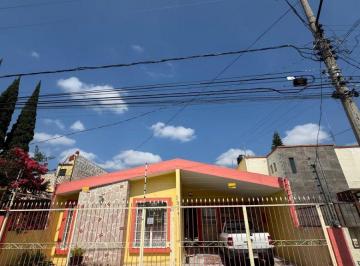 Casa de 3 habitaciones, Zapopan · Casa en Venta La Calma
