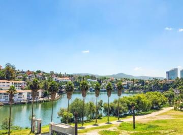 Terreno / Lote · 1883m² · Terreno en Venta con Vista a La Presa de Juriquilla