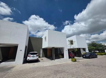 Casa de 3 habitaciones, Querétaro · Rcr Casa Renta Juriquilla Santa Fe Nuevo Capricho