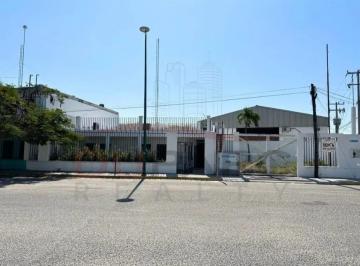 Terreno industrial , · Oficinas con Patio de Trabajo en Renta Dentro del Puerto Industrial, Cme