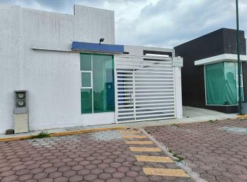 Casa de 3 habitaciones, Apizaco · Excelente Oportunidad de Inversion Casa en Fraccionamiento Valle Esmeralda, Apizaquito Tlaxcala
