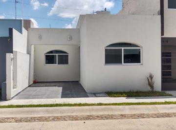 Casa de 3 habitaciones, Aguascalientes · Condominio Andares