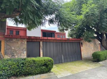 Casa de 4 habitaciones, Naucalpan de Juárez · Casa en Venta en Jardines de La Florida