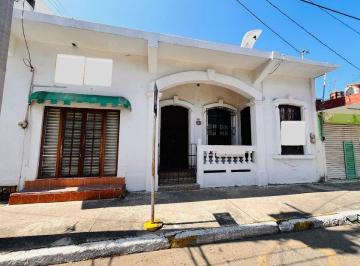 8ba961a1dfe45430ebfaec9fc8d8ef38ea0893169353fbbe972b281c006452a0 · Casa en Venta en Veracruz de un Nivel en Col. Centro Historico