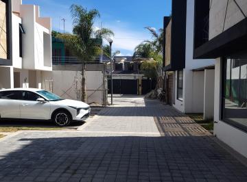 Casa en Venta de 3 habitaciones Cuautlancingo · Amplia Casa en Cuautlancingo con Una Excelente Ubicación