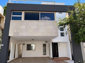 Casa de 4 habitaciones, Monterrey · Casa en Venta Rincón del Vergel, Zona Sur, Monterrey