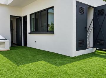 Casa de 5 habitaciones, Cuernavaca · Propiedad de 5 Recámaras con Alberca en Cuernavaca Centro