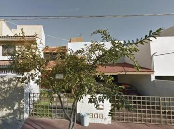 Casa de 3 habitaciones, Zapopan · Rinconada del Parque — Zapopan, Oportunidad de Inversión